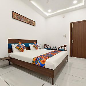 Fabexpress Shiv Vilas Palace